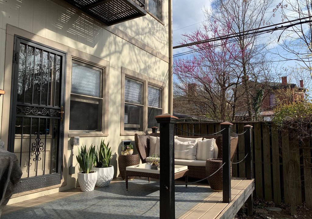 Old Louisville House | KY DERBY - Less than 3 miles to Churchill Downs! Historic Gem in Old Louisville!