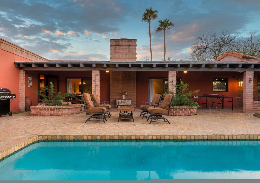 Camelback Sierra House | La Casona by AvantStay