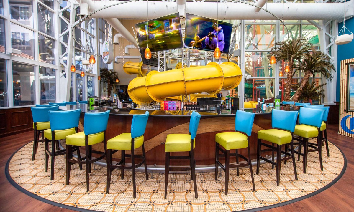 Rapid City Hotel | La Quinta Inn and Suites by Wyndham at WaTiki Waterpark