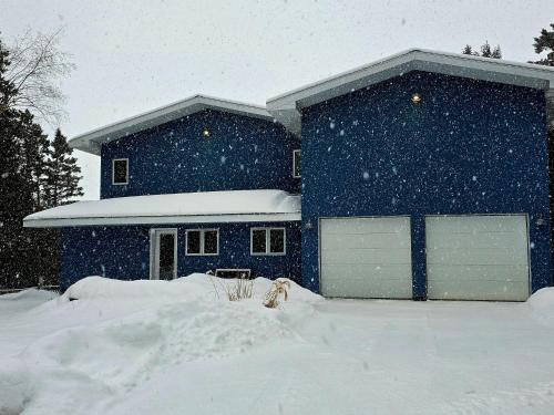 St Ignace House | LaBarbe Bleu