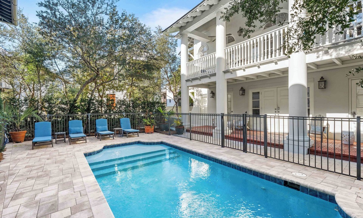 Rosemary Beach Cottage | Lagniappe Cottage - Rosemary Beach!
