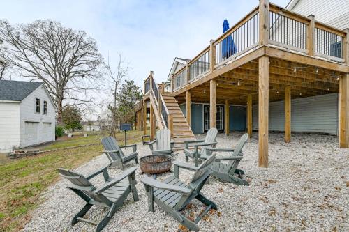 Burnside House | Lake Days & Fireside Nights! Updated Burnside Home