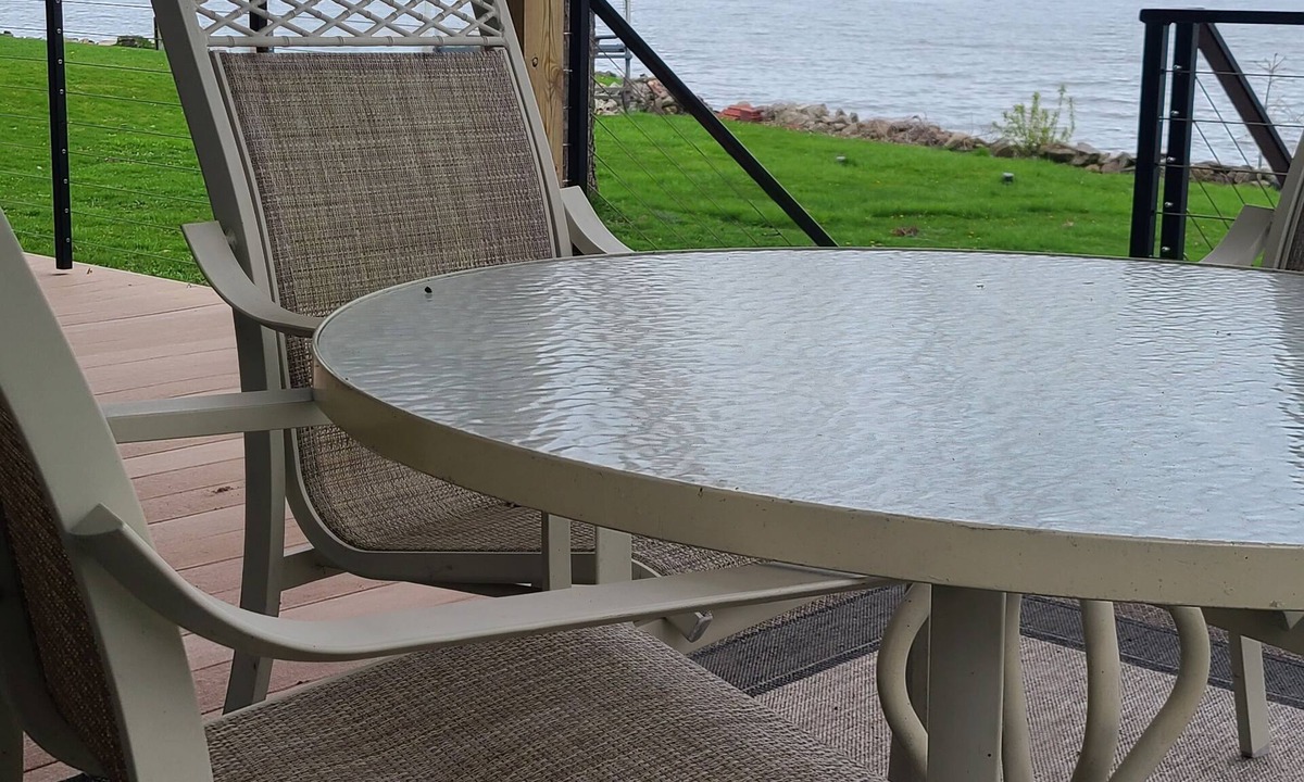 Oshkosh House | Lake House on Libby Point, Oshkosh