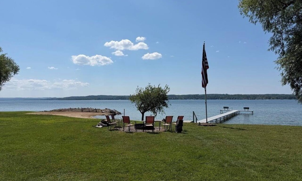 Traverse City Cottage | Lake Leelanau Cottage with Stunning Sun Set Views. 10 Miles from Traverse City!