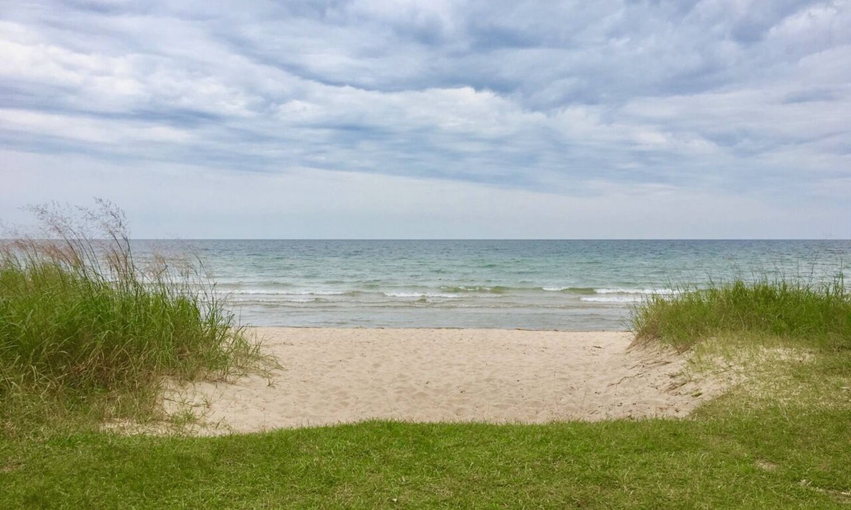 Jacksonport Condo | Lake Michigan Sand Beachfront Condo, Spectacular Lake and Sunrise Views