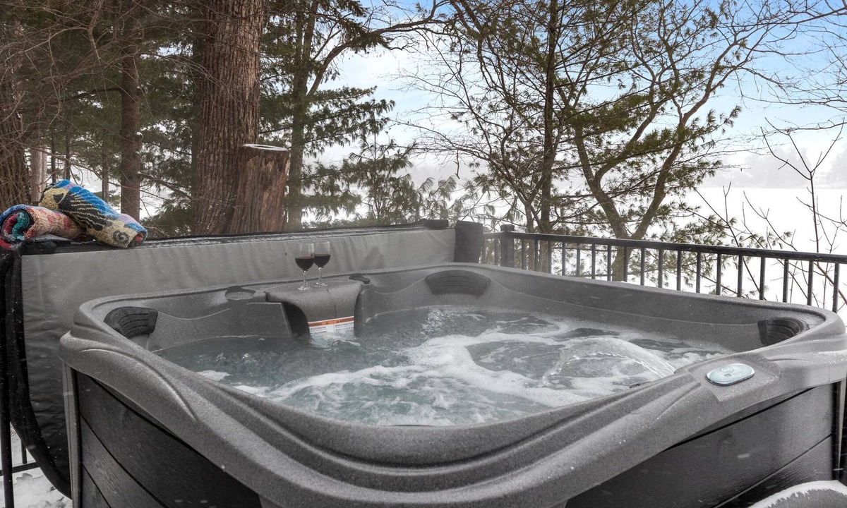 Wautoma House | Lakefront Escape | Hot Tub, Fireplace & Game Room