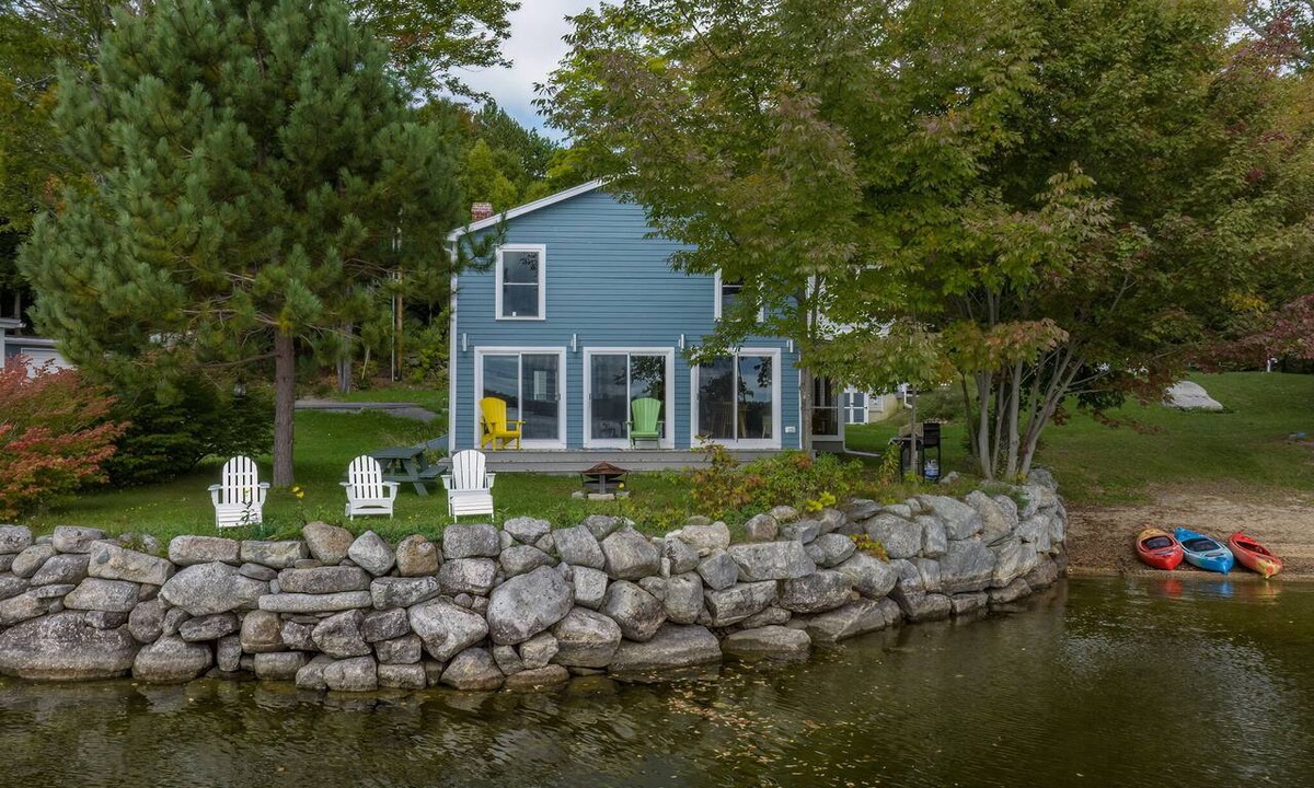Dedham Cabin | Lakefront home: beach + screened porch near Acadia