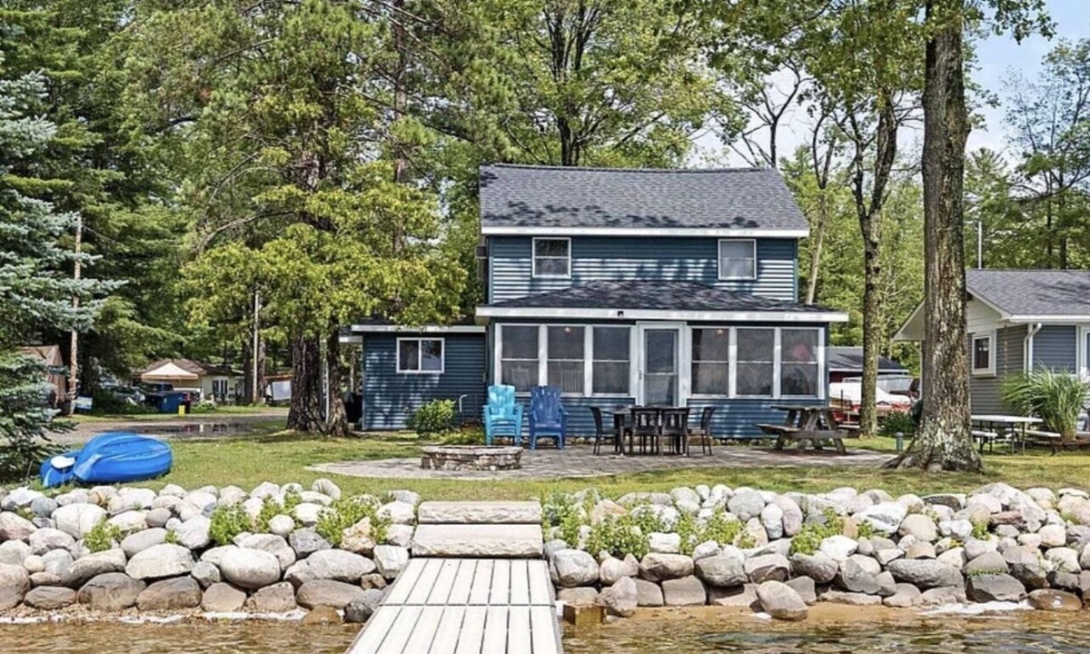 Lewiston House | Lakefront house, Dock ,firepit, All weather sunroom , close to 4 golf courses