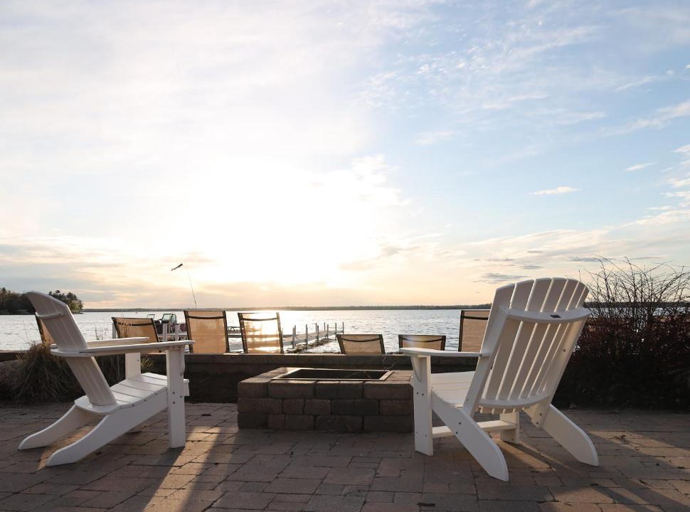 Nisswa Apartment | Lakeside Gull Lake Condo, Playground, Firepit, Boat Rentals