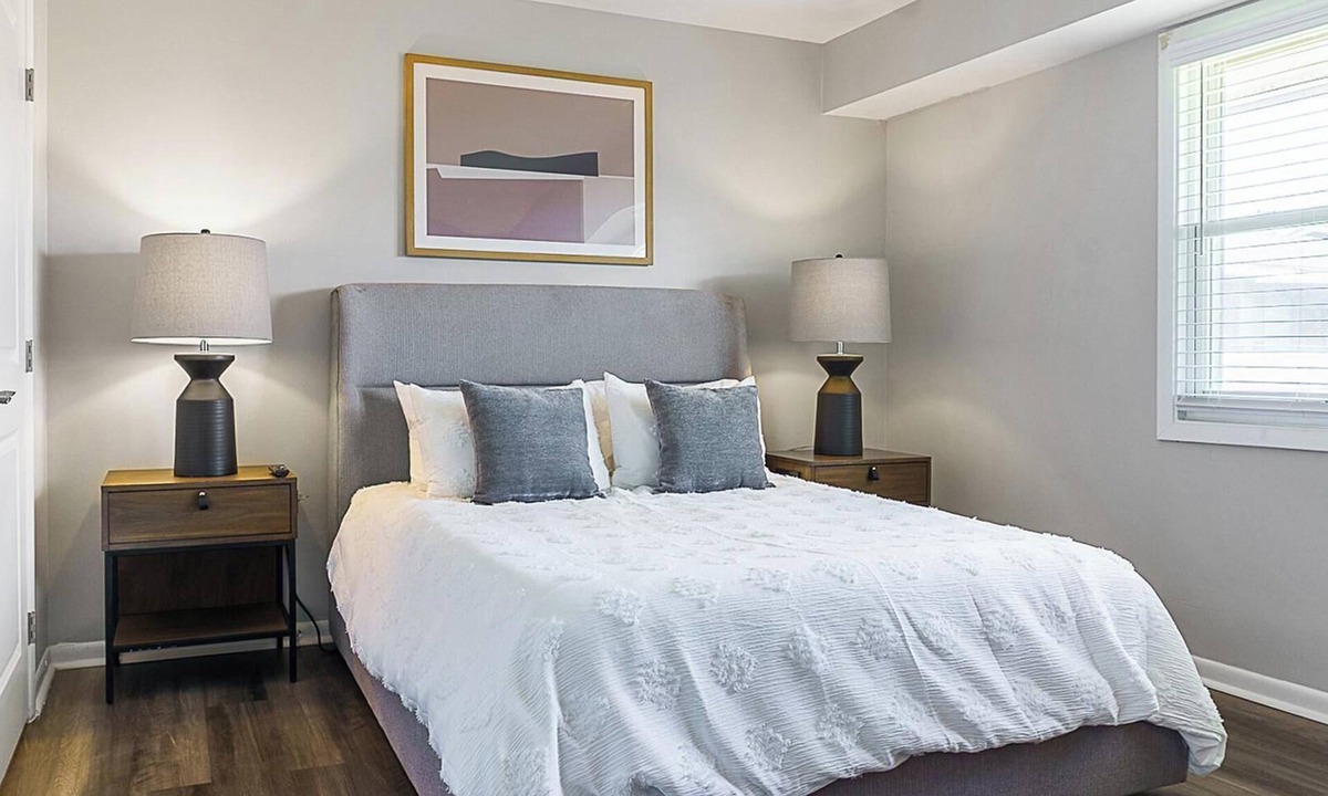 Indianapolis Apartment | Landing | Amazing 1BD, Gym, Pool