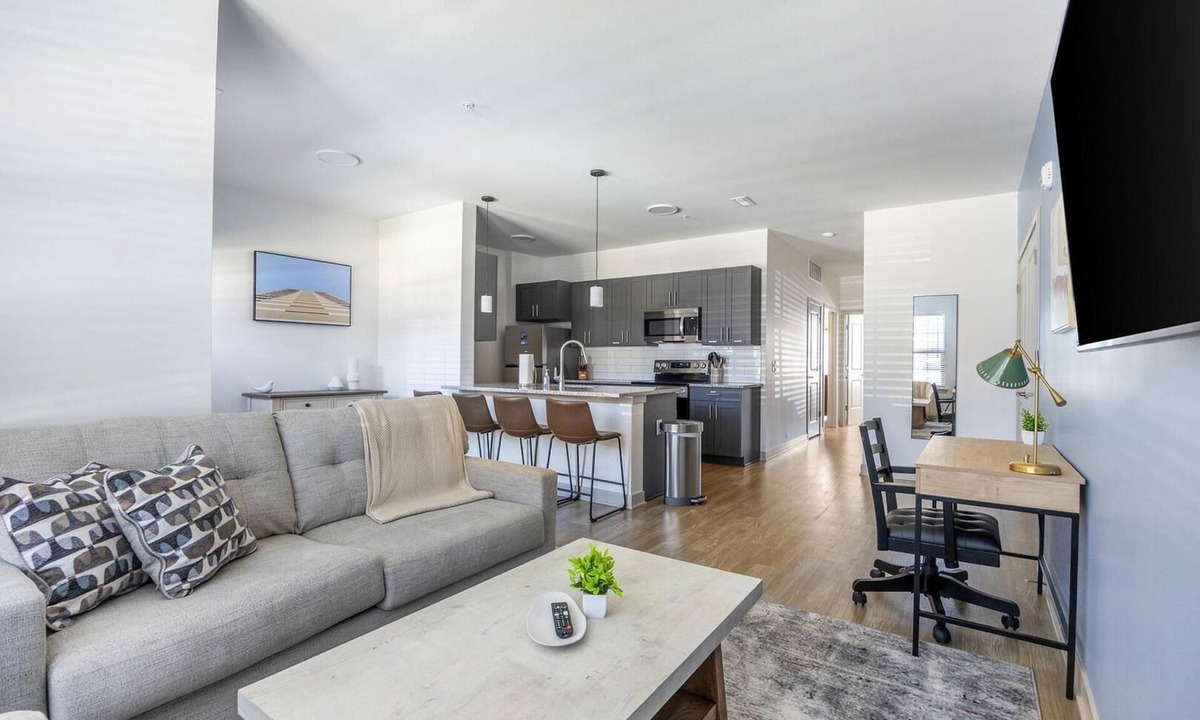 McCordsville Apartment | Landing | Chic 2BD, Gym, Clubhouse