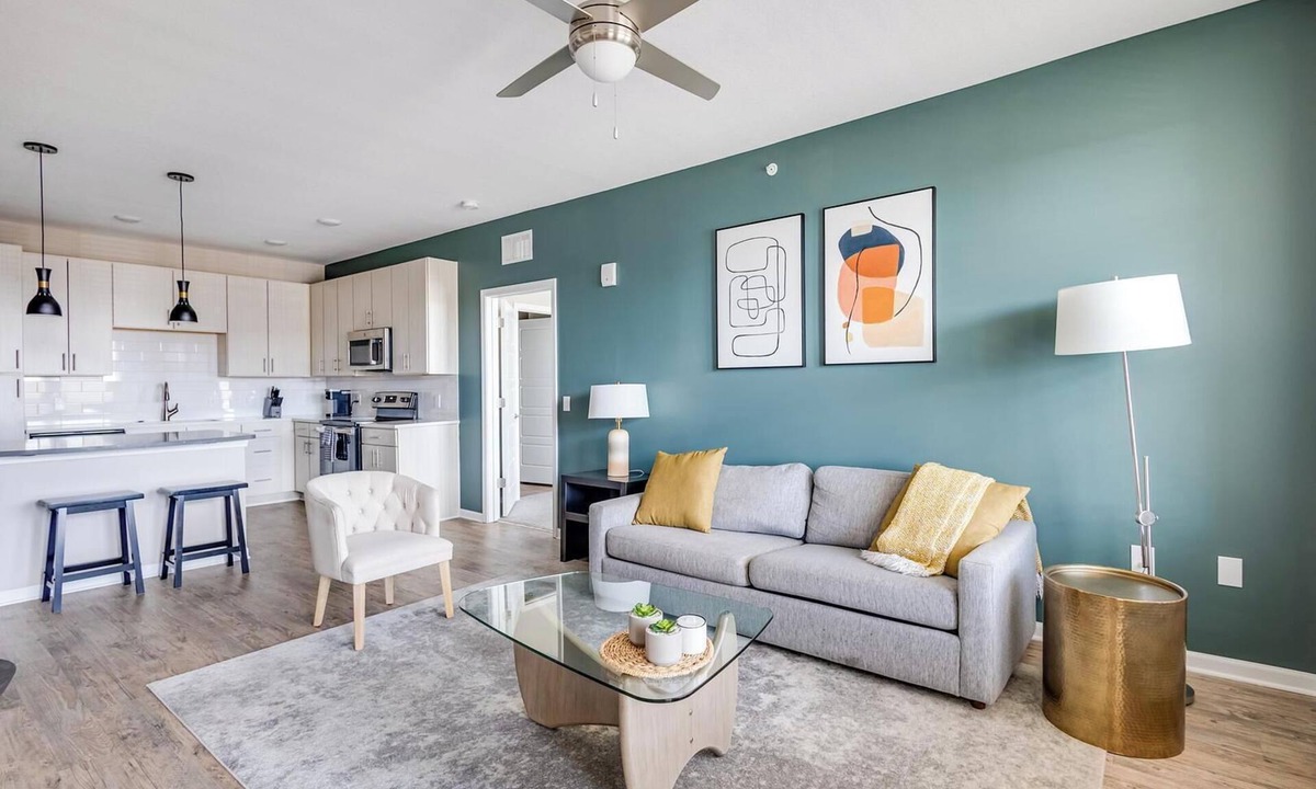 Kenton Apartment | Landing | Incredible 2BD, Gym, Yoga Studio