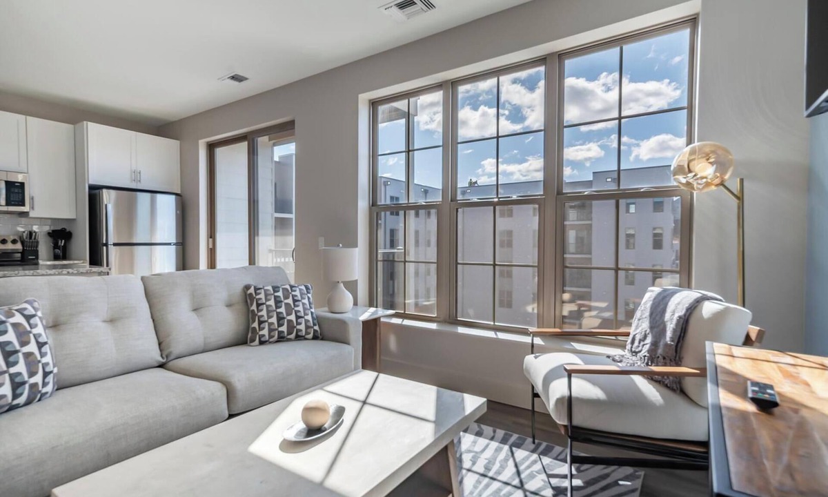 Tremont Apartment | Landing | Modern 1BD, Courtyard, Clubhouse