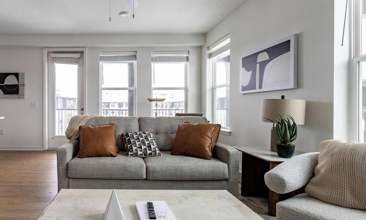 Dayton Apartment | Landing | Stylish 2BD in Manhattan Harbour