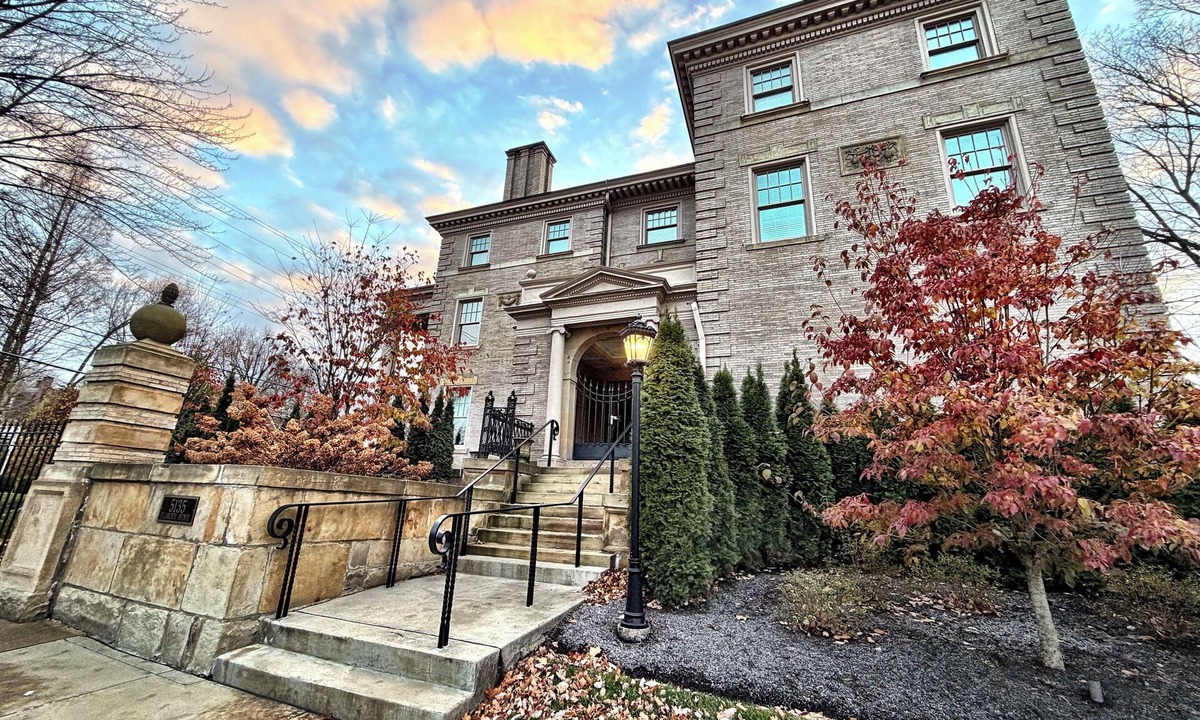 Shadyside House | Landmark Estate – Timeless Luxury/Awesome Location