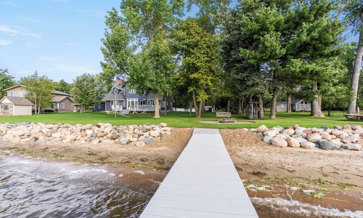 Brainerd House | Large Family Lake Home! Ice Fishing, Game Room & Firepit near Nisswa & Brainerd
