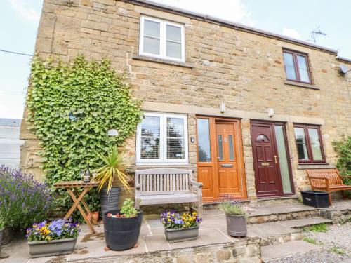 Grewelthorpe House | Lavender Cottage