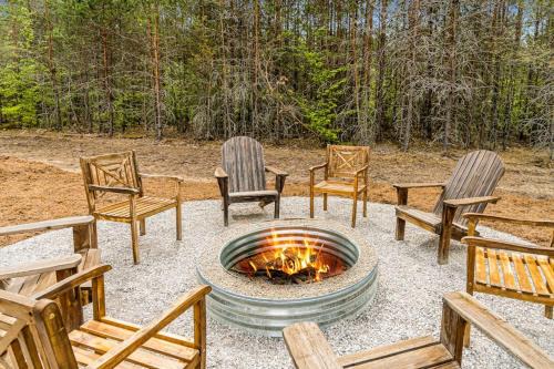 Thompsonville House | Leisure Lodge
