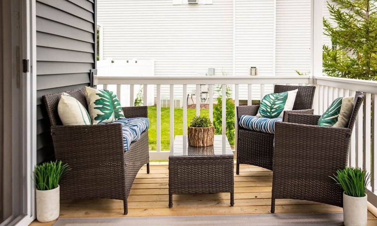Suttons Bay House | 💙 Leland Blue on M-22 | 3BR Bay-View Family Home | Suttons Bay Area