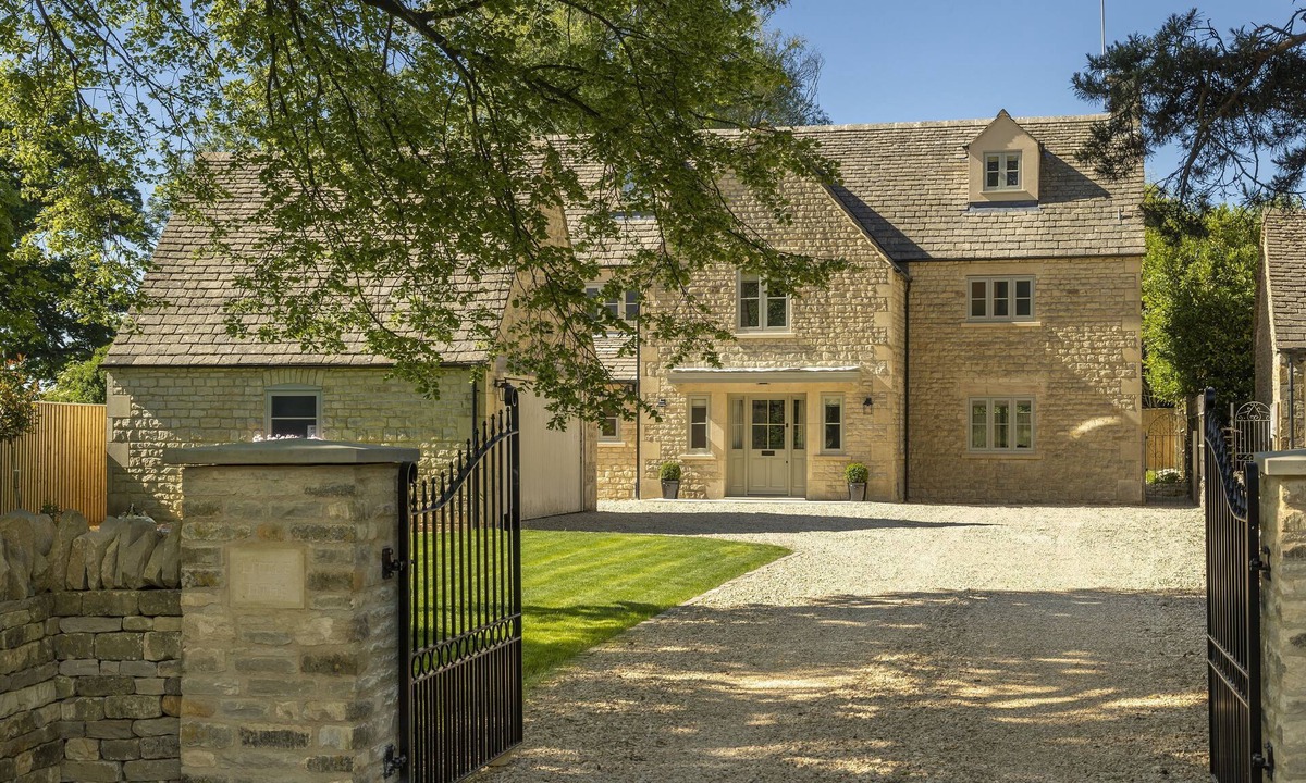 Bourton-on-the-Hill House | Little Tithe, Bourton-on-the-Hill, Moreton-in-Marsh