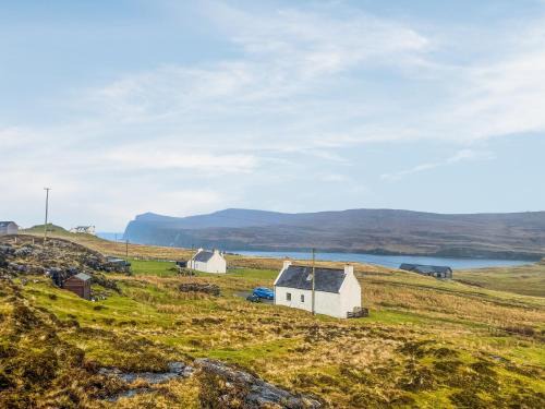Colbost House | Lochview