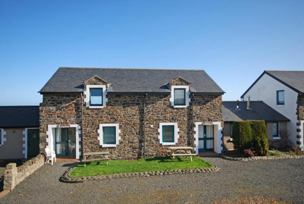 Embleton House | Longstone