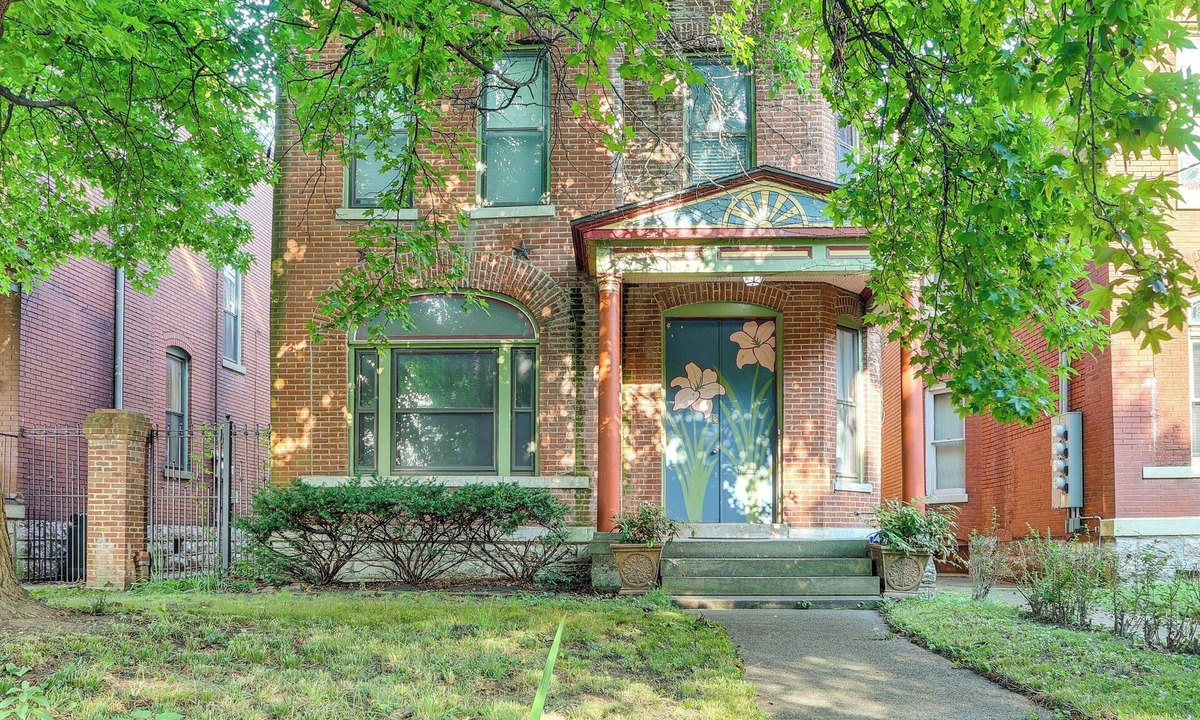 Old Louisville Apartment | Louisville Apartment ~ 2 Mi to Downtown & Derby!