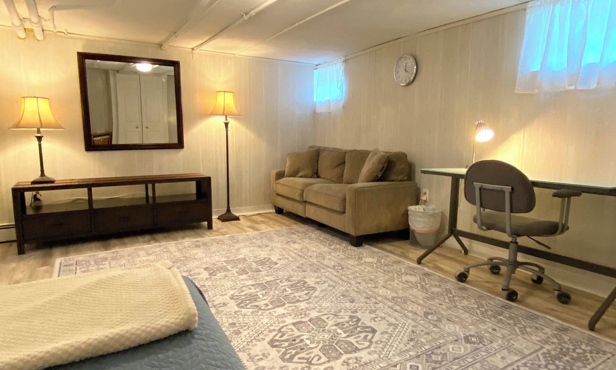 Medford Apartment | Lovely 1-bedroom apartment in Medford