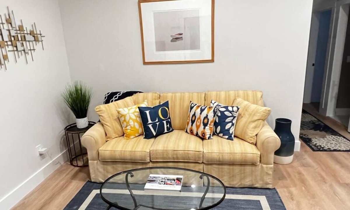 Lagoon Heights Apartment | Lovely two bedroom apartment with indoor fireplace