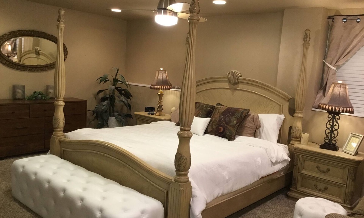 Hooper Apartment | Low Host Fees in a prominent community w/HOT TUB, minutes from Ogden/Hill AFB.