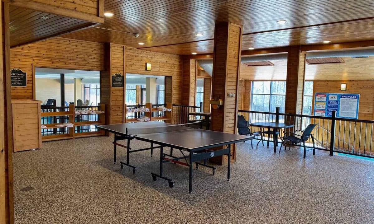 Lutsen House | Lutsen Escape | Spacious deck n` Grill Townhome