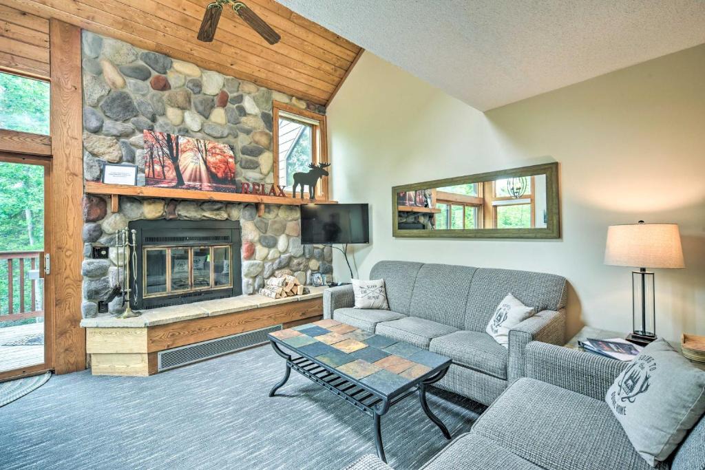 Lutsen House | Lutsen Mountains Retreat w/Resort Amenities!