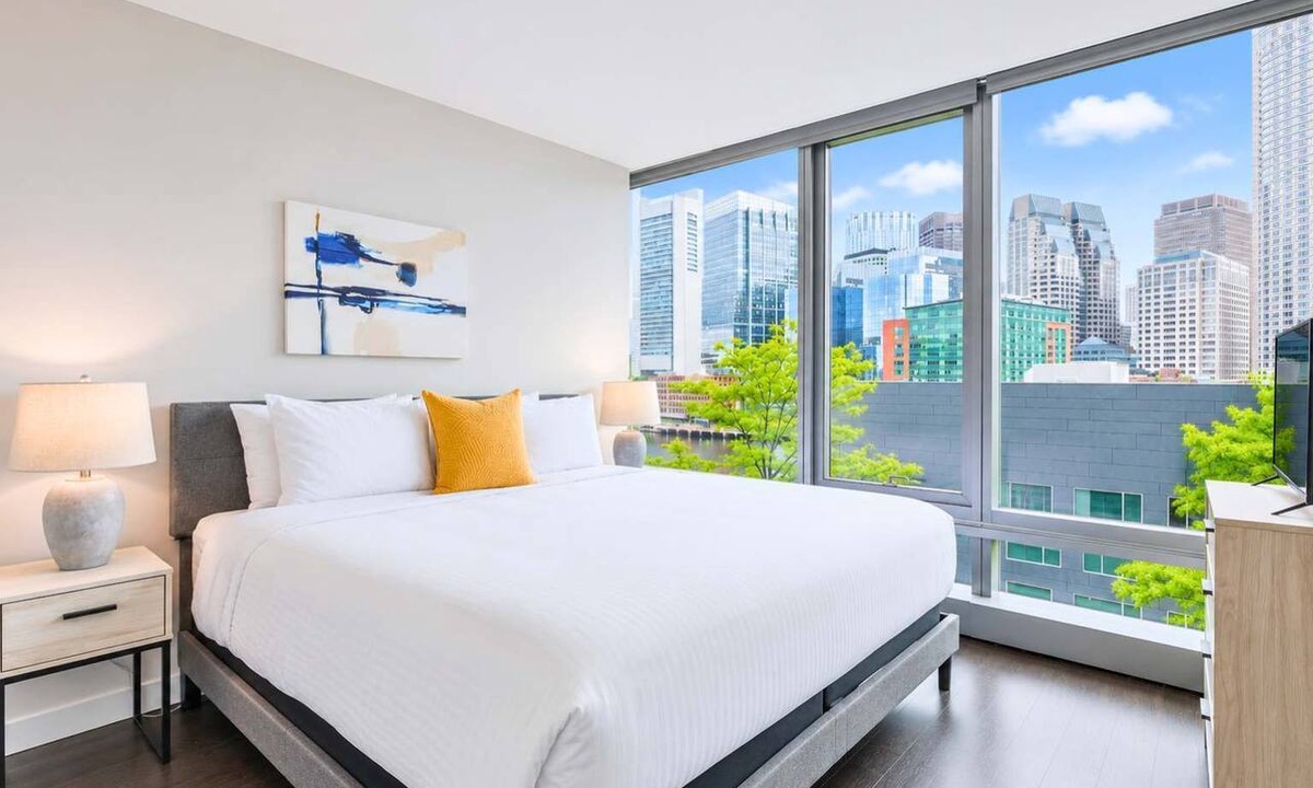 Seaport District Apartment | Lux Apt with Pool in Boston Seaport