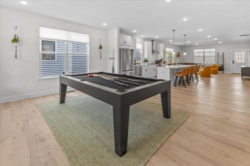 Holy Cross House | Lux House & Carriage house Furnished for Comfort