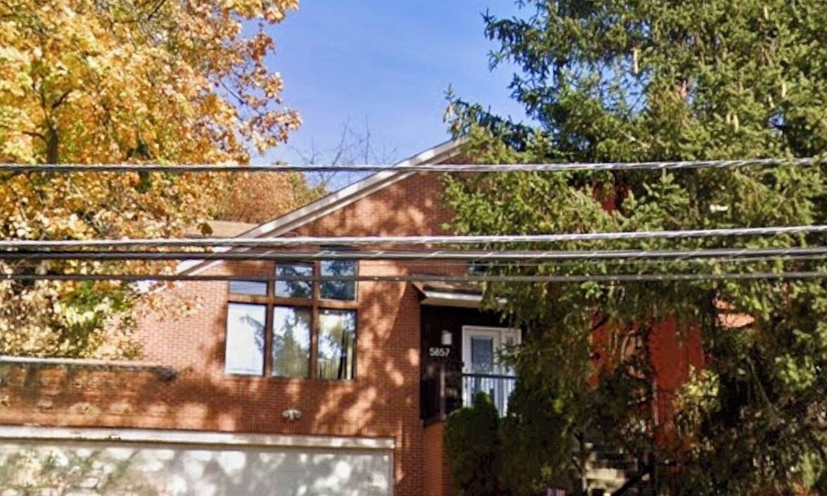 Squirrel Hill South House | Luxurious and Spacious 4-bedroom house in Sq. Hill near downtown