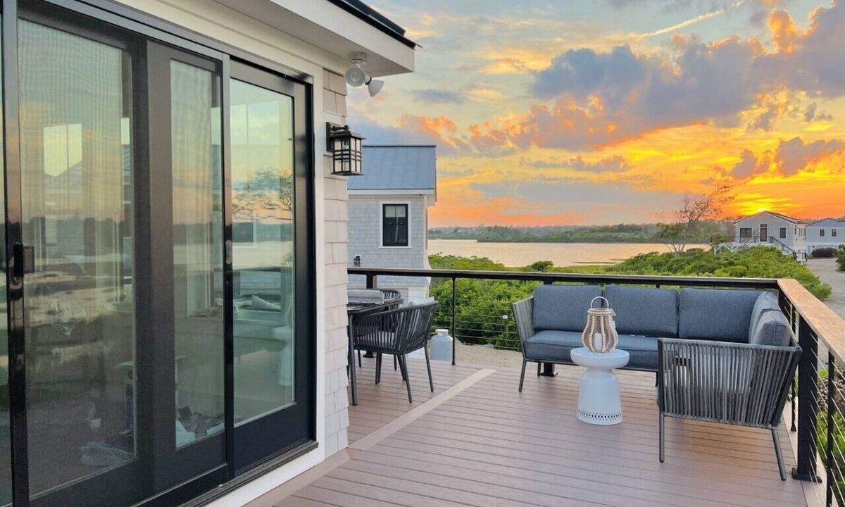 Jerusalem House | Luxury Beach House - Your Perfect Getaway Paradise