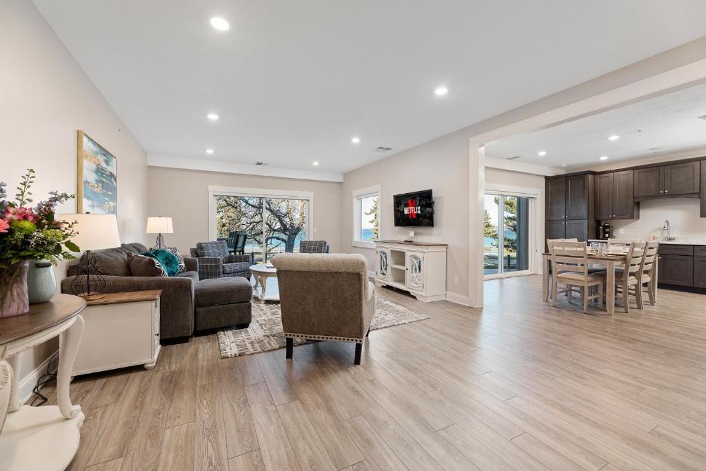 Traverse City Apartment | Luxury Downtown 2BDR Lake View Penthouse Condo steps to Beach 303E
