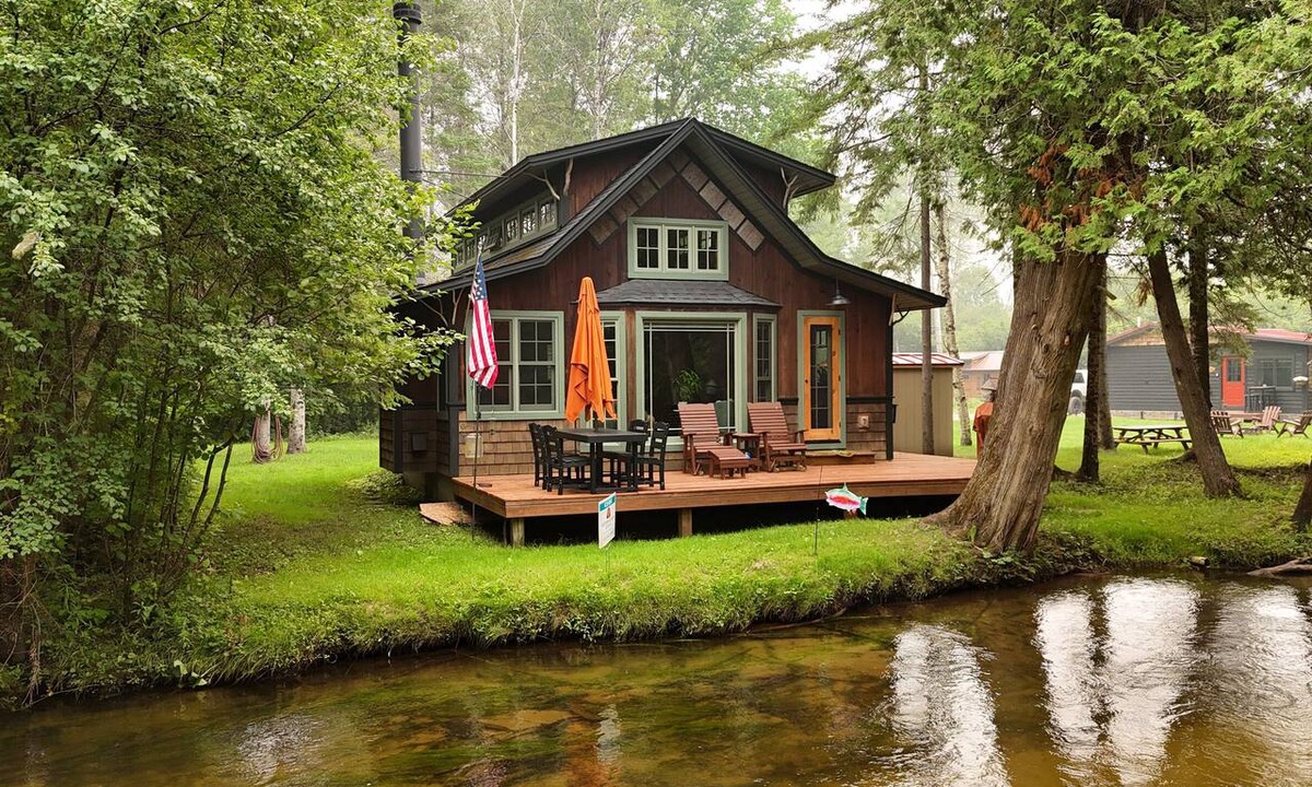 East Jordan Cabin | Magical Jordan River Oasis | Private Cabin & Deck