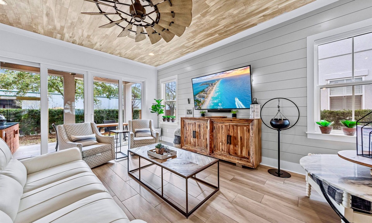 Miramar Beach House | Magnolia Retreat: Free Golf Cart, Walk to Beach, Heated Pool, Game & Bunk Rooms