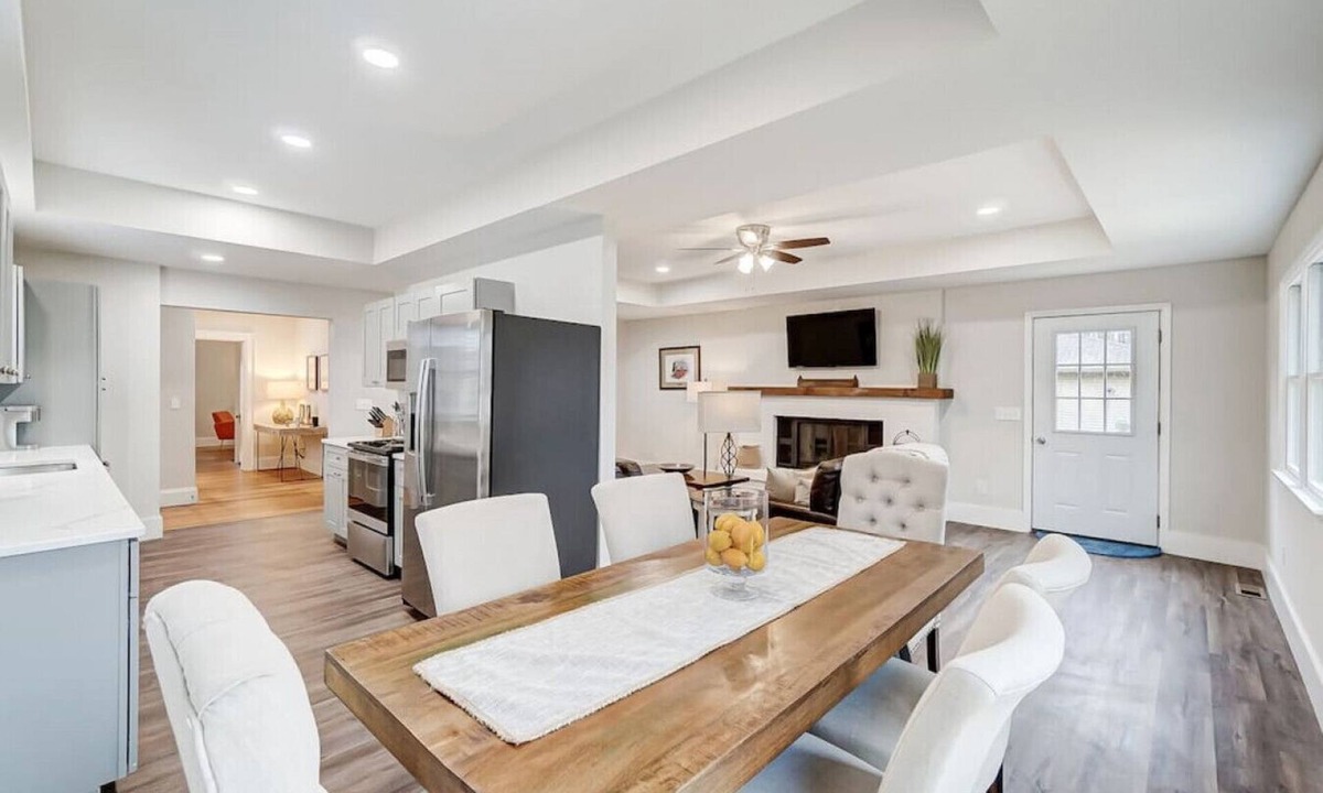 Hamilton House | Main Street · Walking distance to shops, dining, and fun
