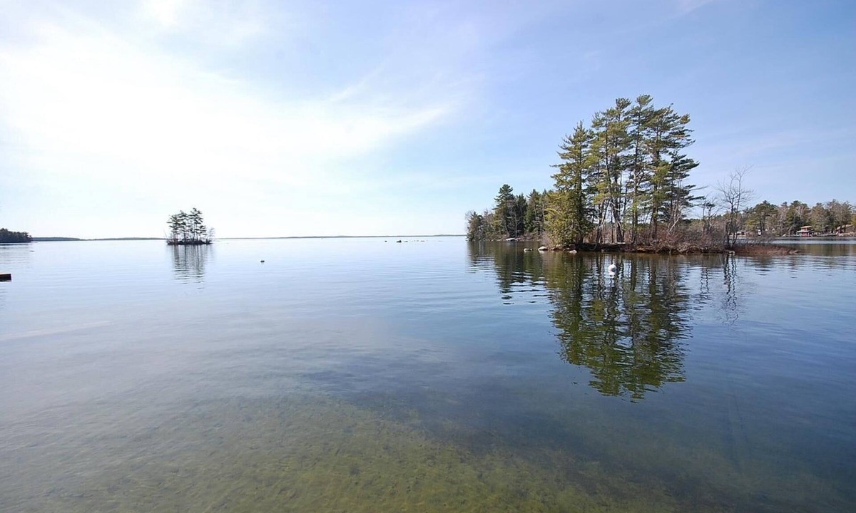 South Casco Cabin | Maple Cove Lodge on Lake Sebago Waterfront!