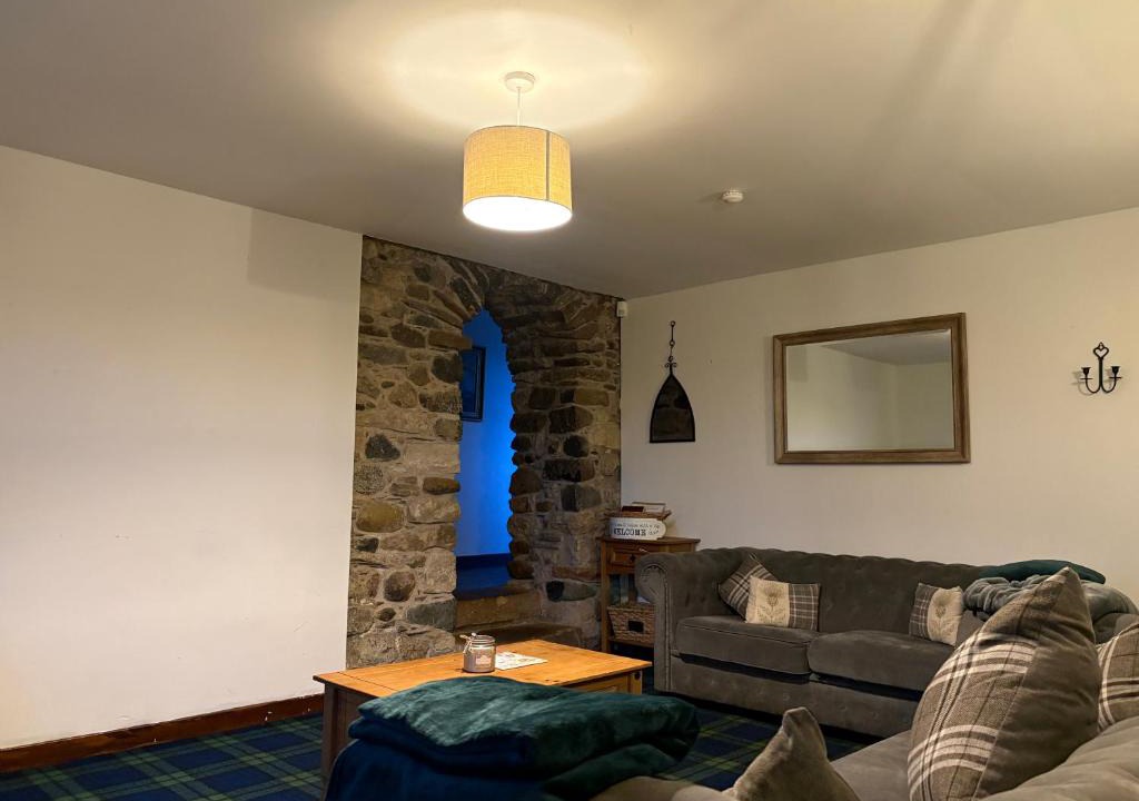 Kilmarnock Apartment | Meadowhead Cottage, Traditional Scottish Cottage