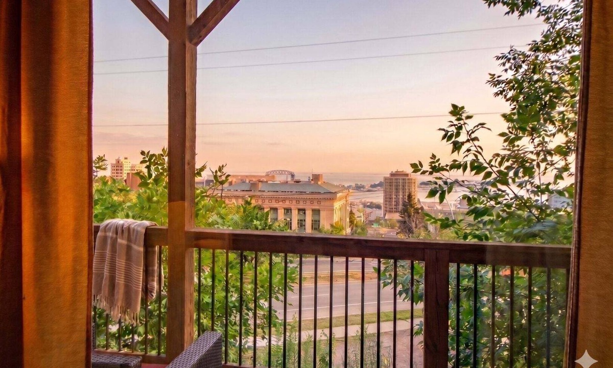 Observation Hill Condo | Mesaba Terrace, Heirloom Vacations