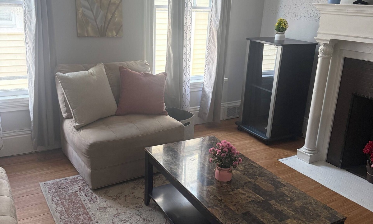 Buffalo Apartment | Modern 4BR in the Heart of Elmwood Village