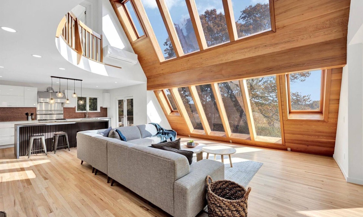 West Barnstable House | Modern 6BR Retreat,MarshViews,Hot tub,5mins to beach,Chef’s Kitchen, Large Grps