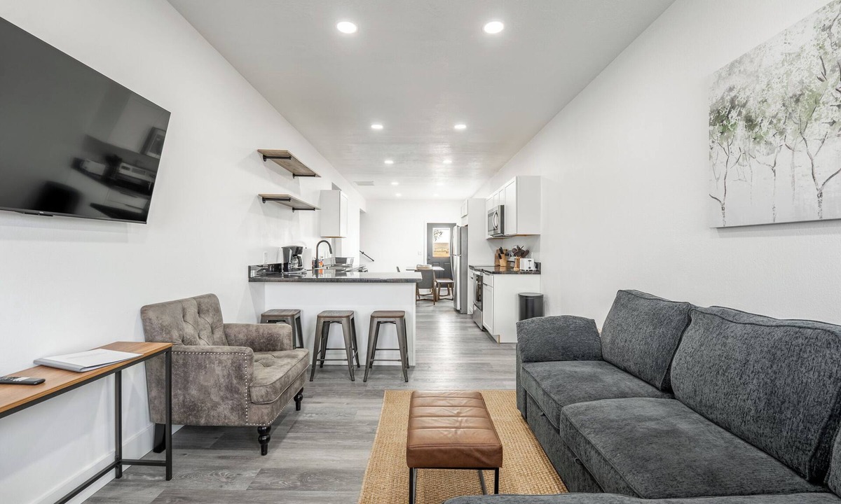 Fort Peck House | Modern retreat in Fort Peck, just minutes away from the Marina! Pet Friendly!