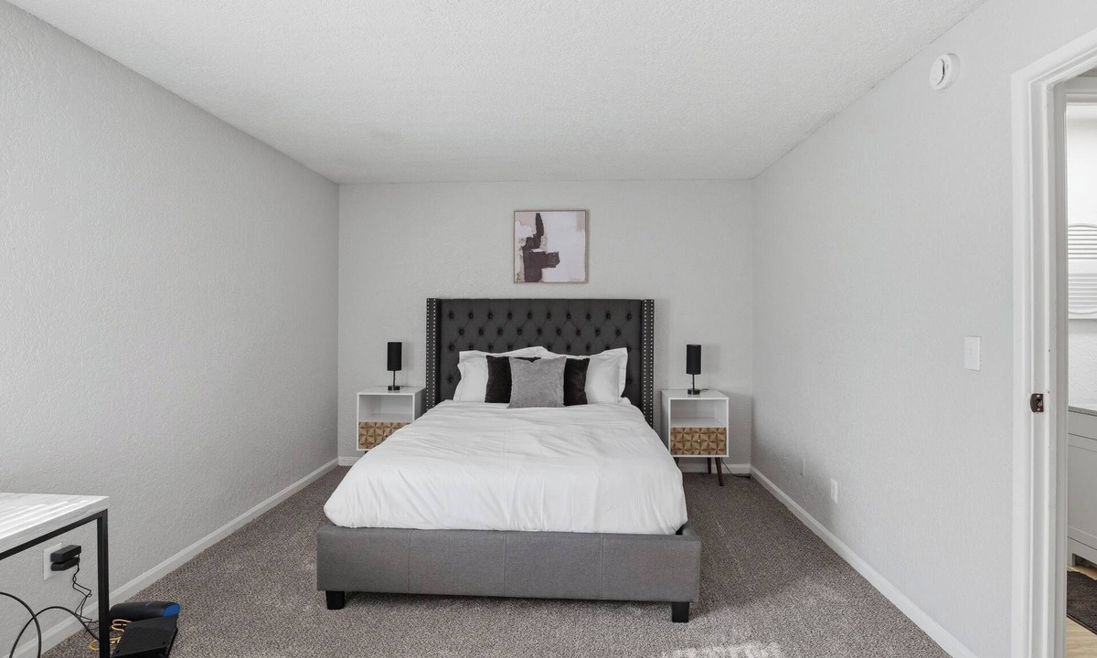 Kansas City Apartment | Modern Serenity | Kansas City