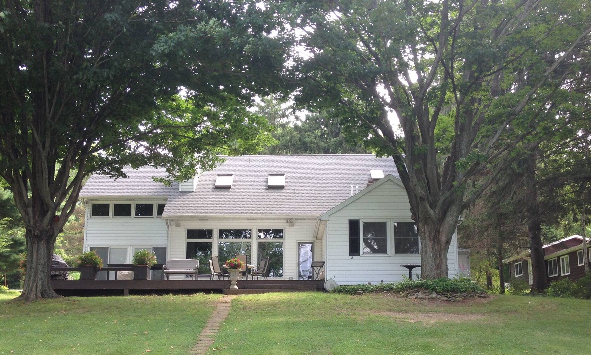 Niobe House | Modern updated Lakefront Home, Private