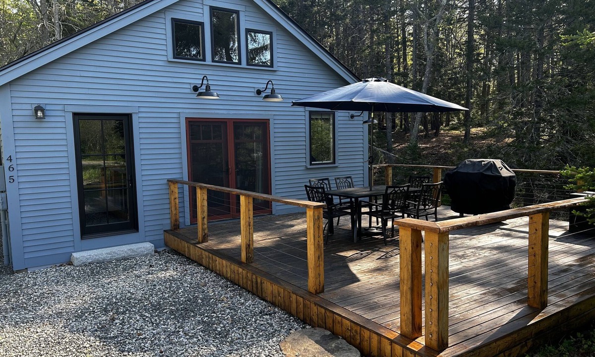 Isle of Springs Cottage | Modern woodland privacy with ocean, trails, and lobster all in walking distance.