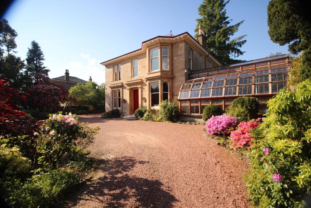 Helensburgh Bed & Breakfast | Moorlands